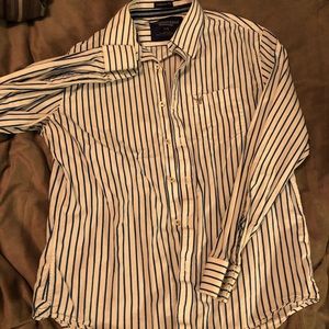 🦅Men’s American Eagle Buttondown🦅